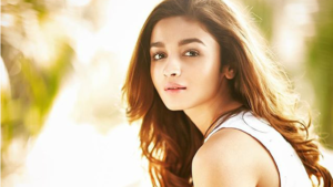 Wanna Know What Alia Bhatt Thinks About Prabhas of Bahubali? Let's See